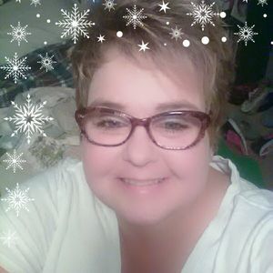 Meet your Posher, Valerie